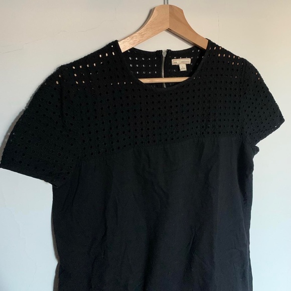 Gap women's black t-shirt midi shift dress with eyelet detail, size small - Picture 1 of 4